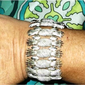 Vintage 1960s Sarah Coventry Jewelry 7"